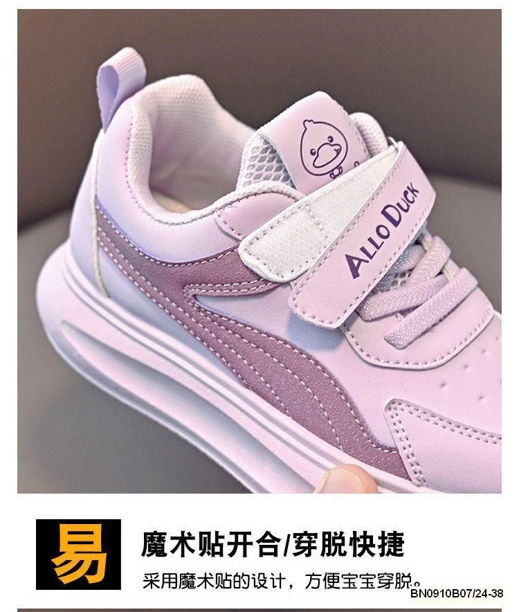 GIÀY THỂ THAO BÁNH MÌ ĐỘN ĐẾ