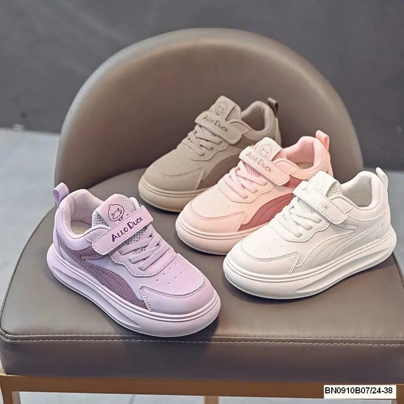 GIÀY THỂ THAO BÁNH MÌ ĐỘN ĐẾ