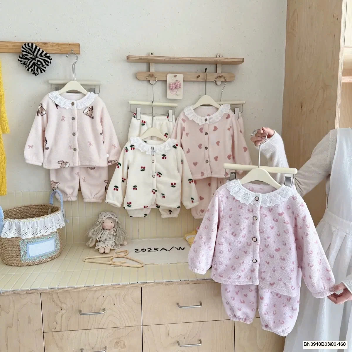 BỘ NGỦ ĐÔNG HOẠ TIẾT