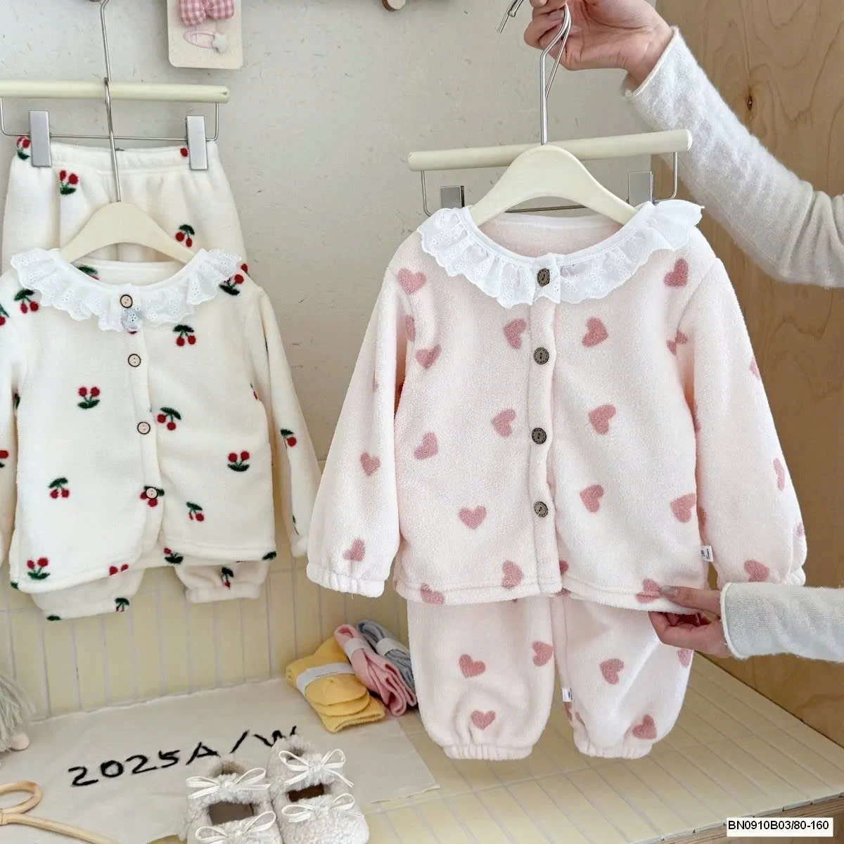 BỘ NGỦ ĐÔNG HOẠ TIẾT