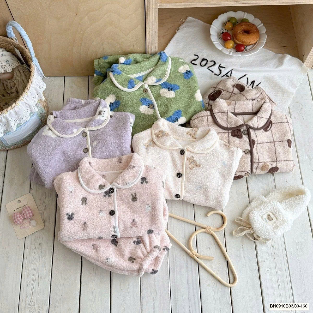 BỘ NGỦ ĐÔNG HOẠ TIẾT