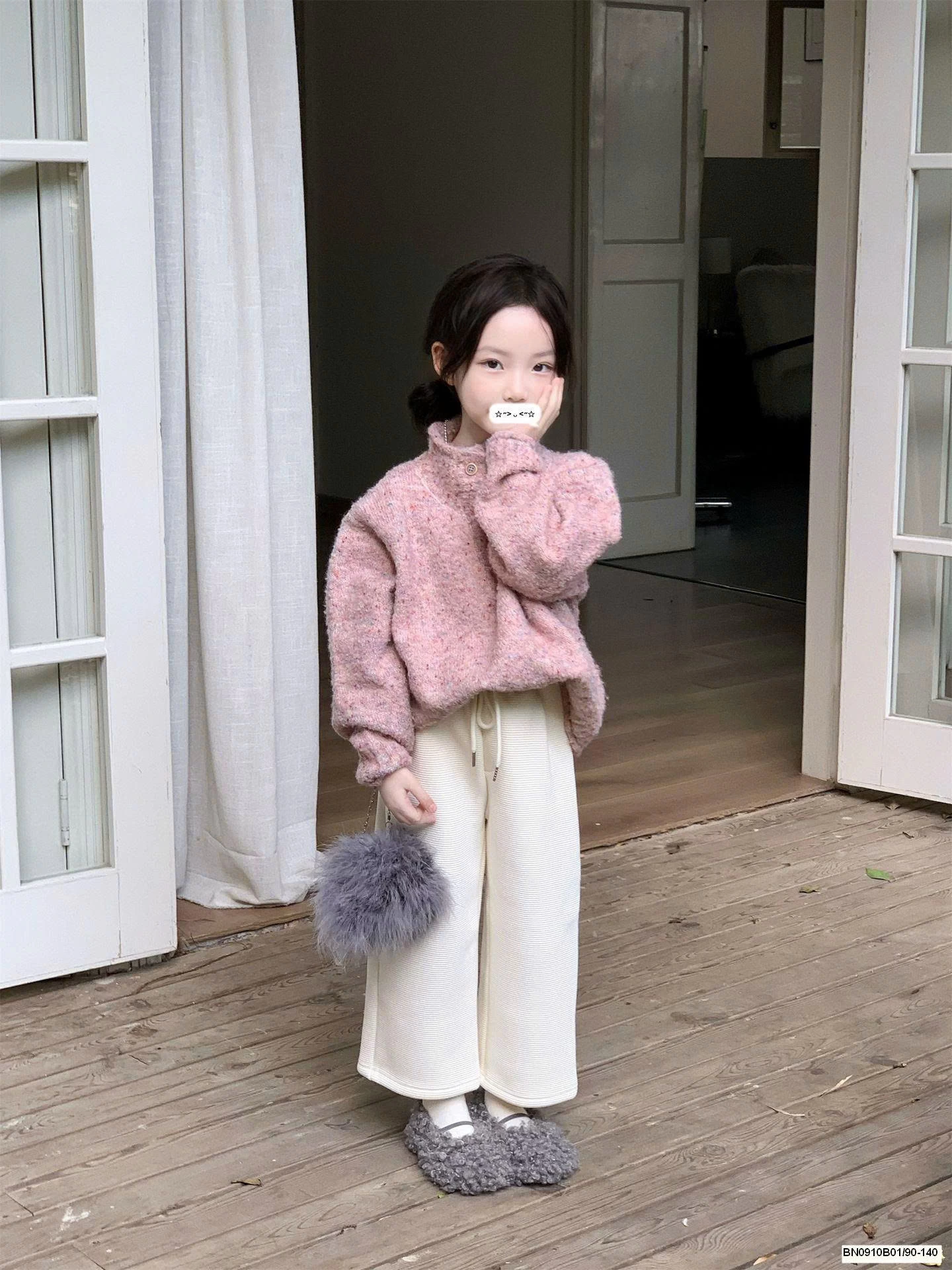 ÁO LEN HỒNG MIX QUẦN SUÔNG TRẮNG