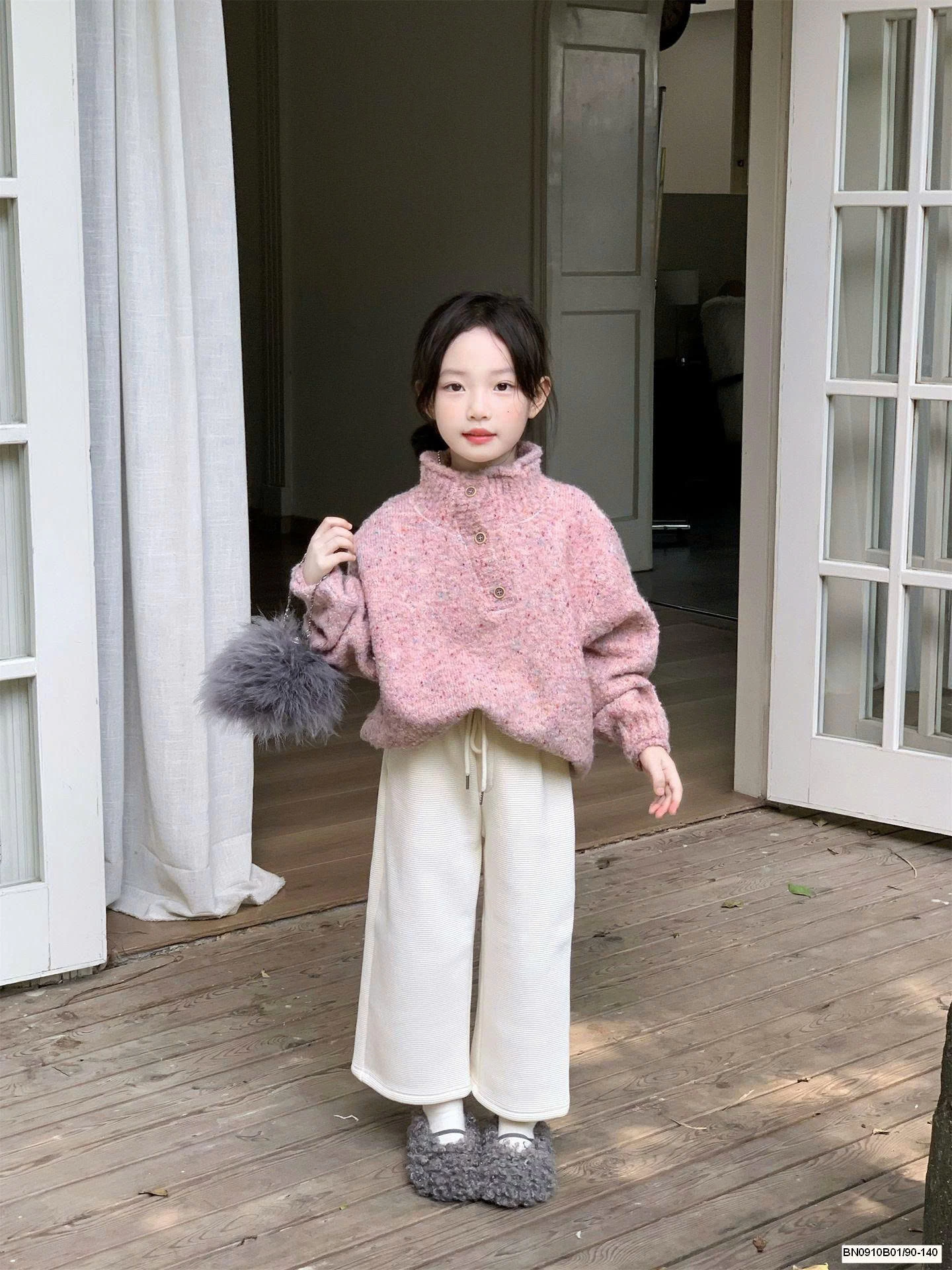 ÁO LEN HỒNG MIX QUẦN SUÔNG TRẮNG