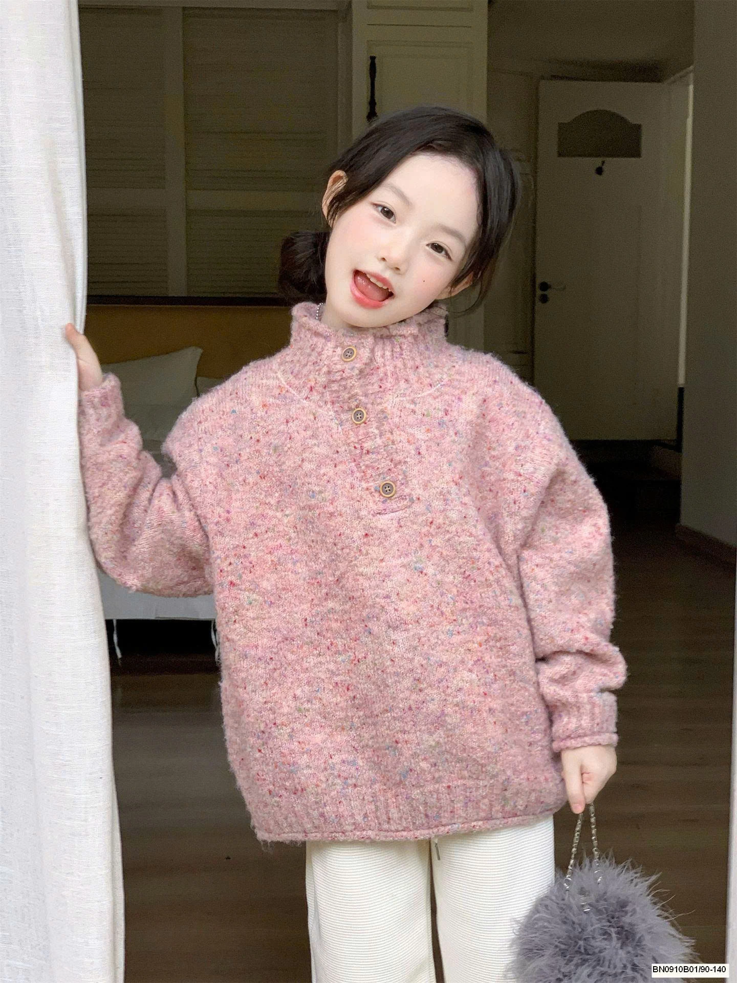 ÁO LEN HỒNG MIX QUẦN SUÔNG TRẮNG