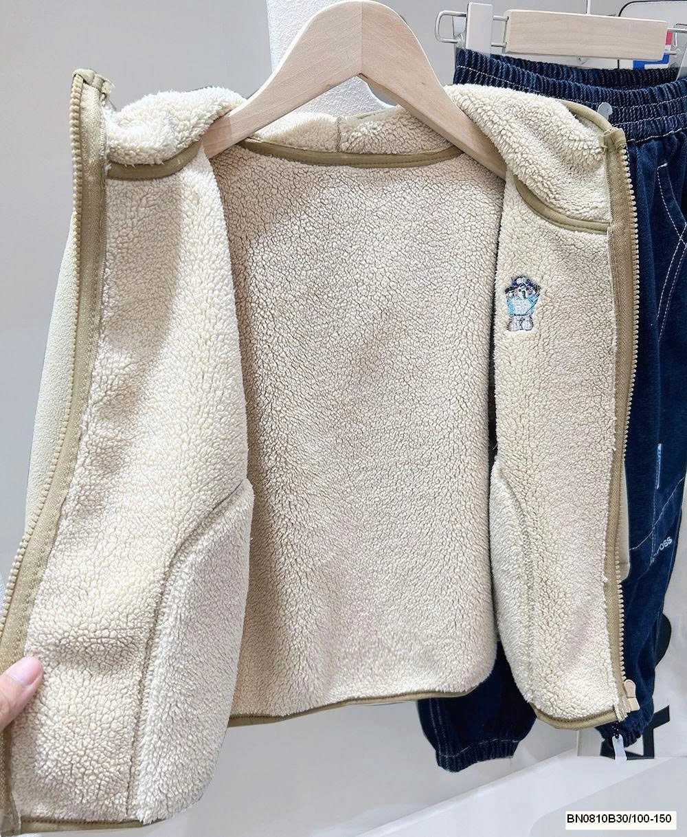 ÁO KHOÁC LÔNG CỪU SIÊU ẤM