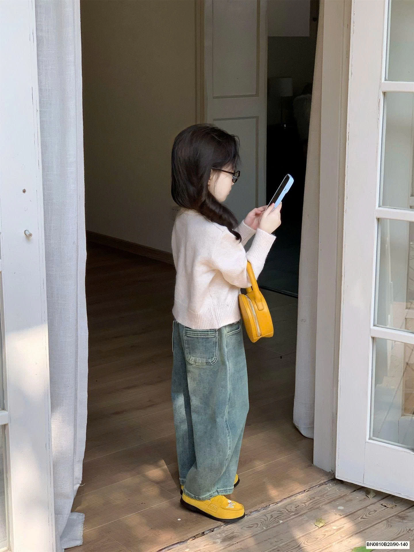 SET ÁO KHOÁC LEN MIX QUẦN JEAN ỐNG RỘNG