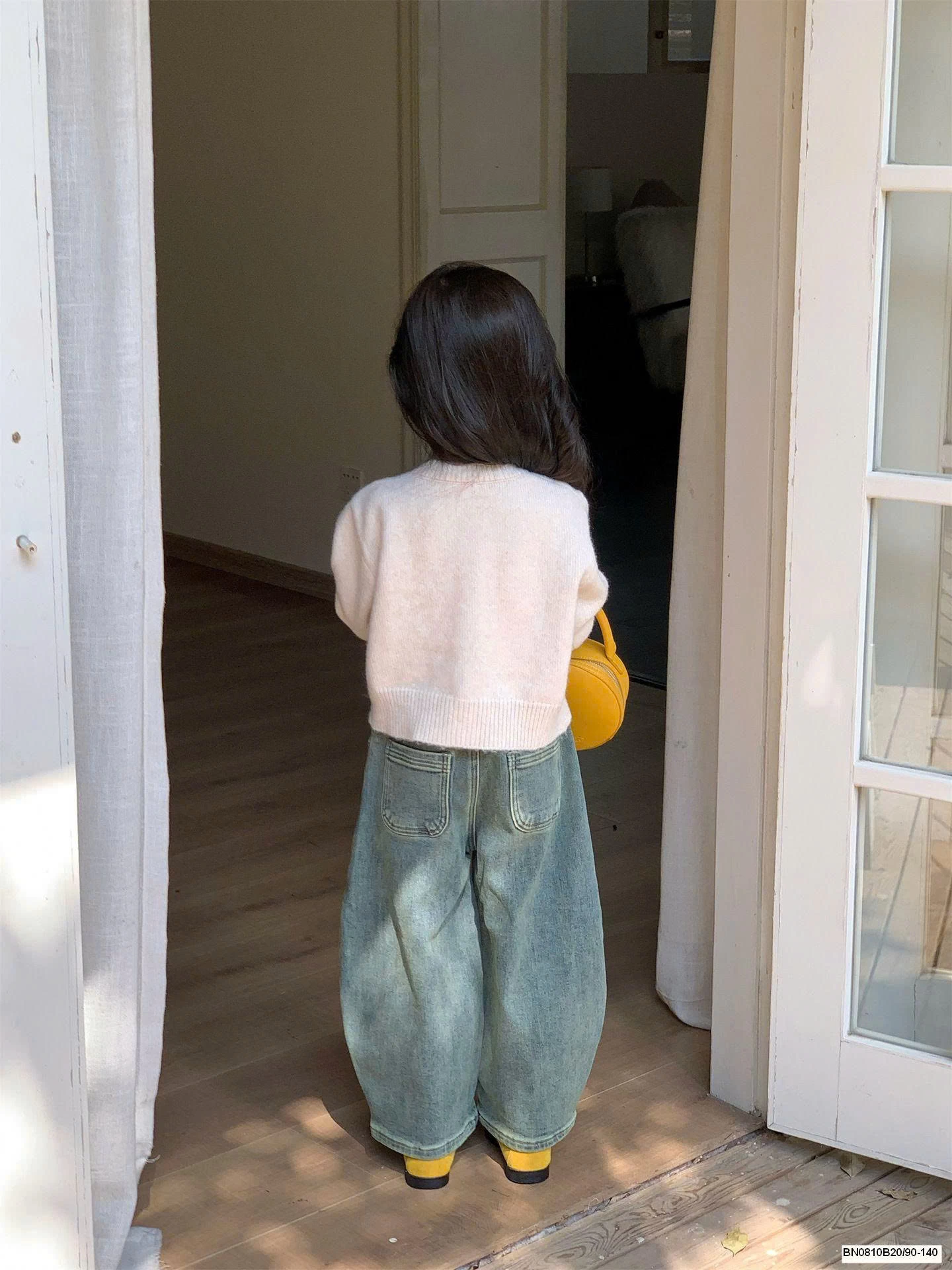 SET ÁO KHOÁC LEN MIX QUẦN JEAN ỐNG RỘNG