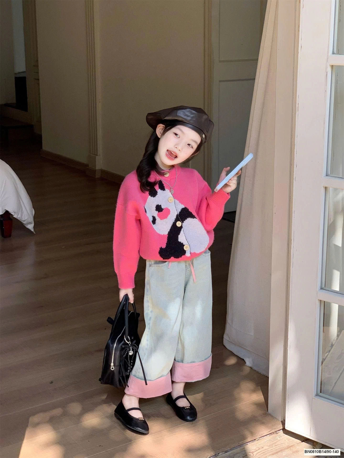 ÁO LEN HỒNG GẤU TRÚC