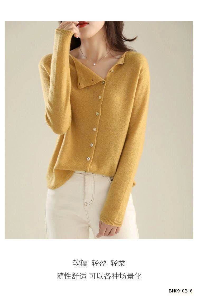 ÁO LEN MỎNG CÚC LỆCH