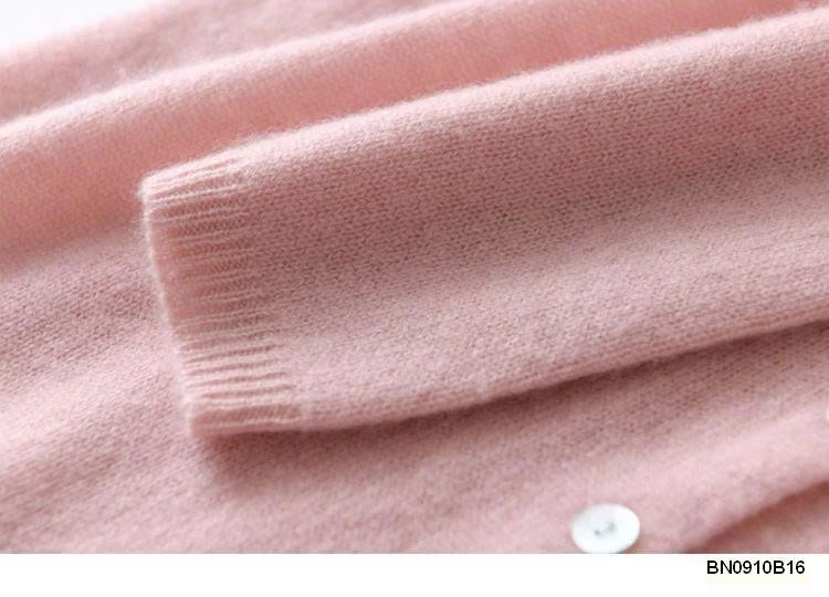 ÁO LEN MỎNG CÚC LỆCH