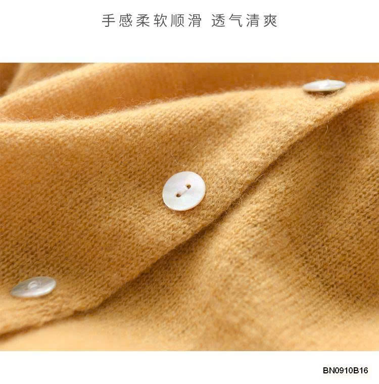 ÁO LEN MỎNG CÚC LỆCH