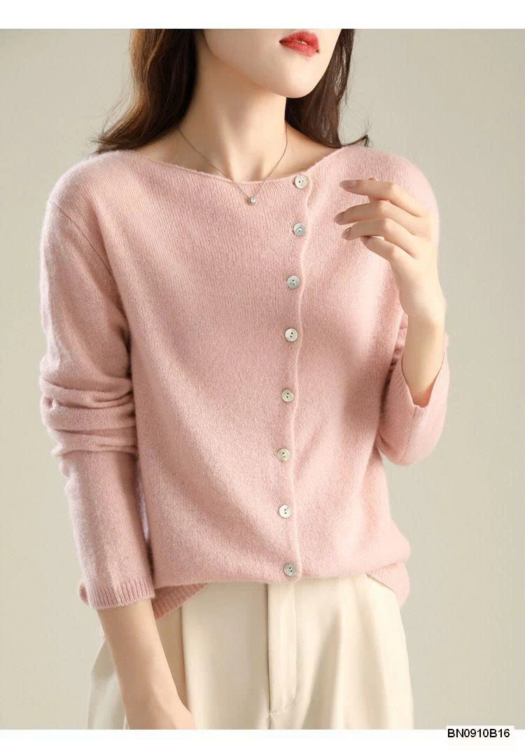 ÁO LEN MỎNG CÚC LỆCH