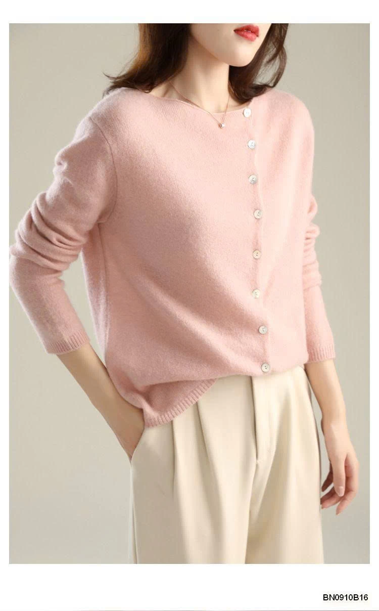 ÁO LEN MỎNG CÚC LỆCH