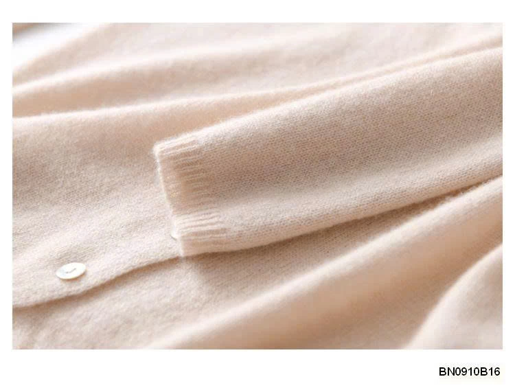 ÁO LEN MỎNG CÚC LỆCH