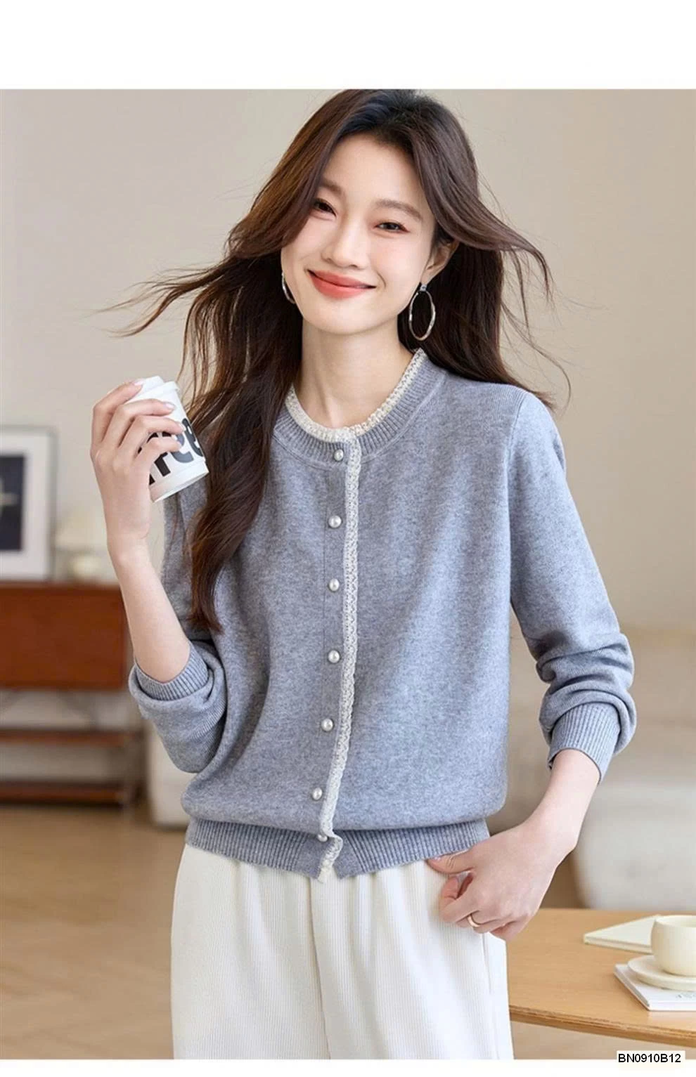 ÁO KHOÁC LEN NỮ VIỀN REN