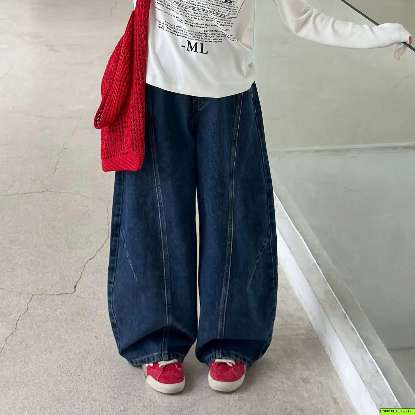 SÉT ÁO THUN CHỮ NHỎ MIX QUẦN JEAN GÂN TRƯỚC