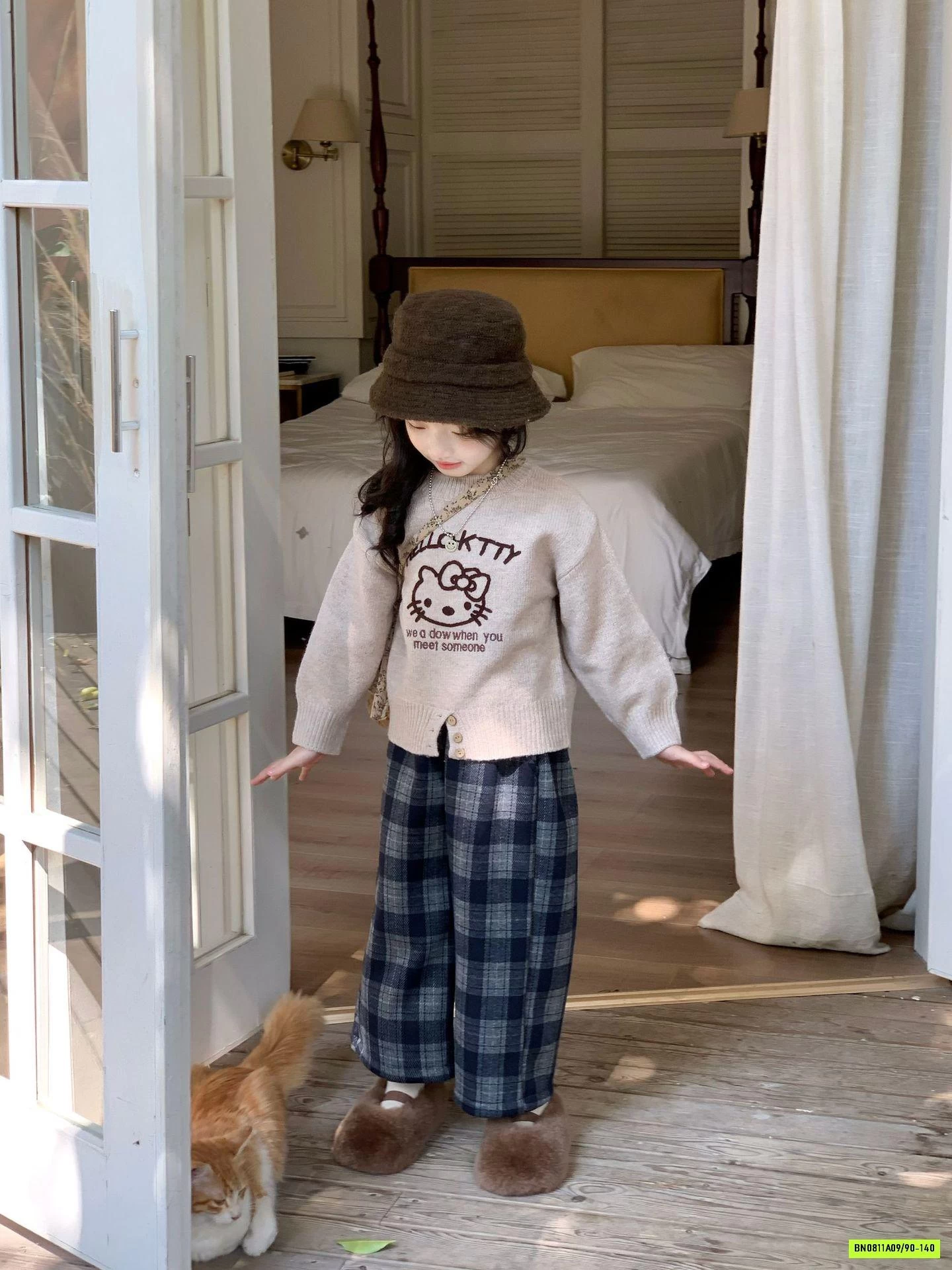 ÁO LEN MIX QUẦN SUÔNG CARO