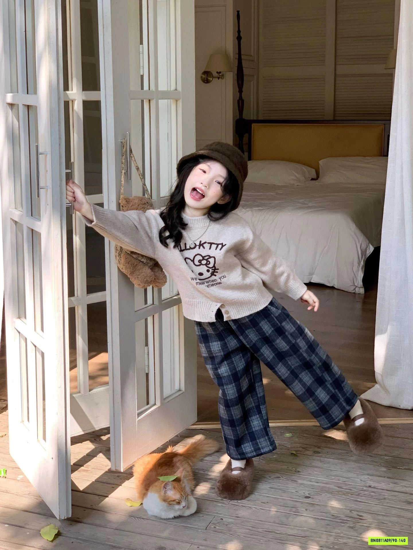 ÁO LEN MIX QUẦN SUÔNG CARO