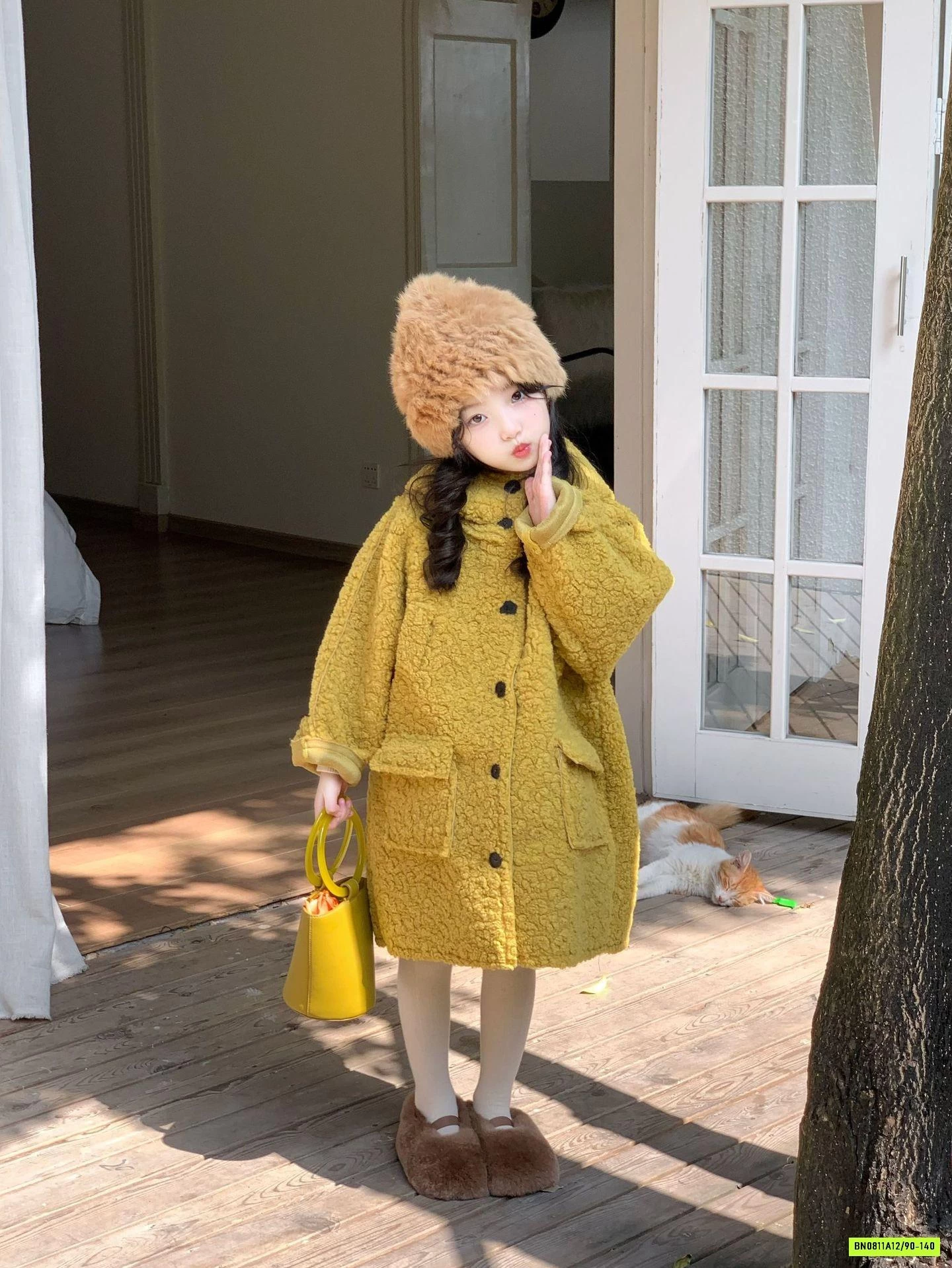 KHOÁC LÔNG CỪU DÁNG DÀI LIỀN MŨ