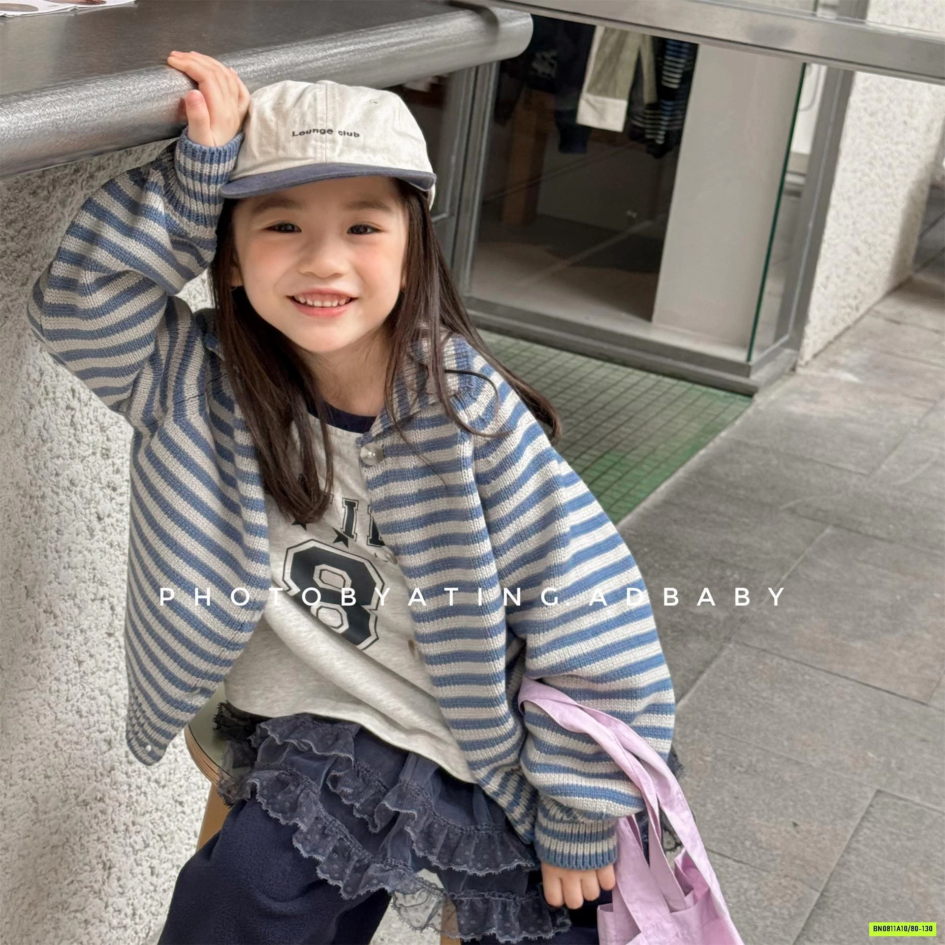 KHOÁC LEN DỆT KẺ NGANG ADBBY