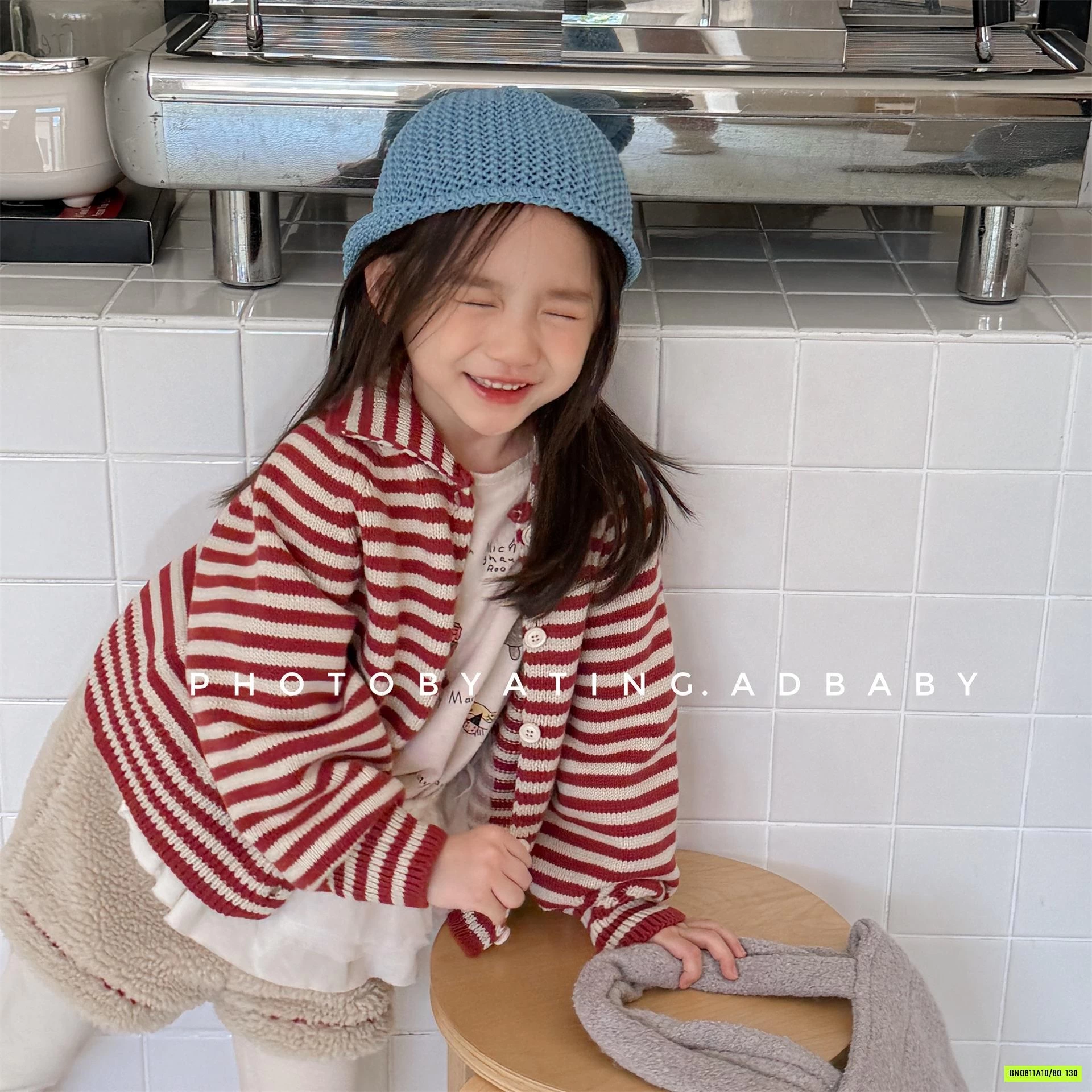 KHOÁC LEN DỆT KẺ NGANG ADBBY