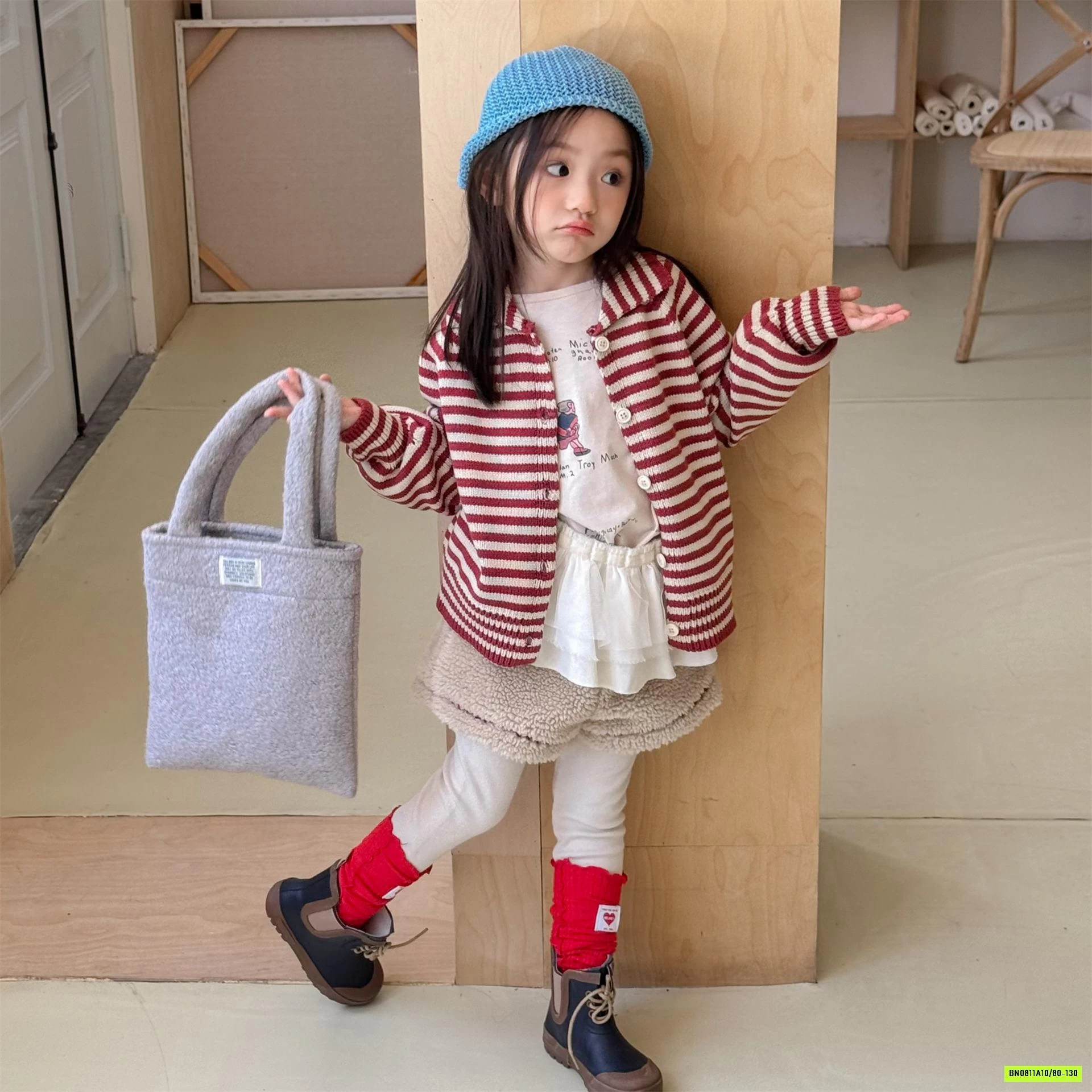 KHOÁC LEN DỆT KẺ NGANG ADBBY