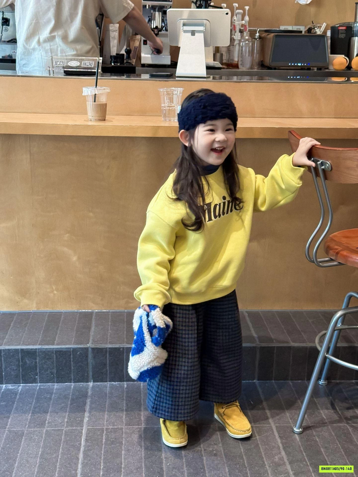 ÁO NỈ VÀNG LÓT LÔNG MIX QUẦN SUÔNG