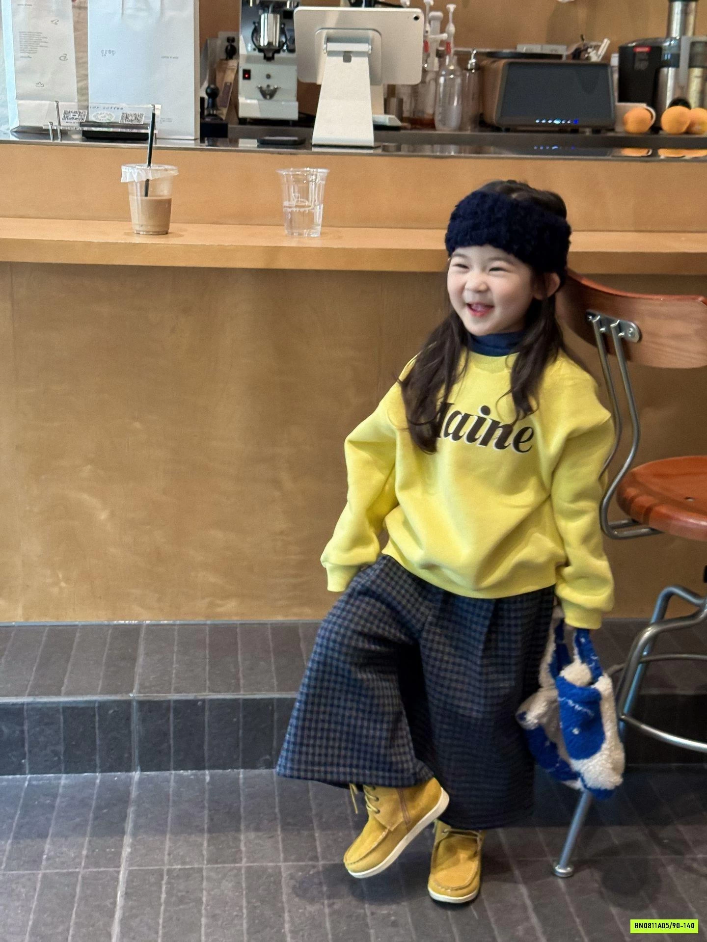 ÁO NỈ VÀNG LÓT LÔNG MIX QUẦN SUÔNG