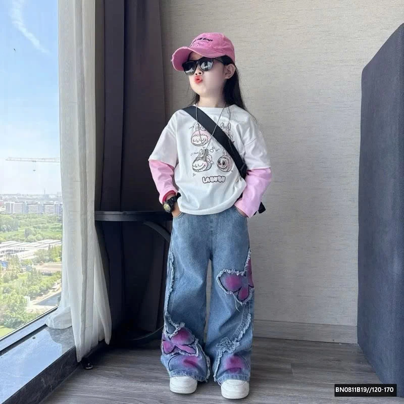 SÉT ÁO THUN LABUBU MIX QUẦN JEAN BƯỚM