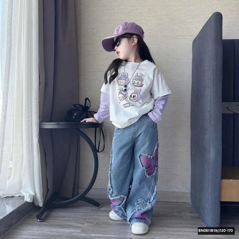 SÉT ÁO THUN LABUBU MIX QUẦN JEAN BƯỚM