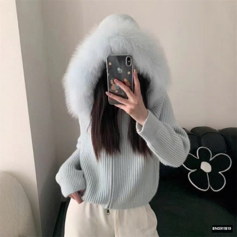 ÁO KHOÁC LEN MŨ BÔNG