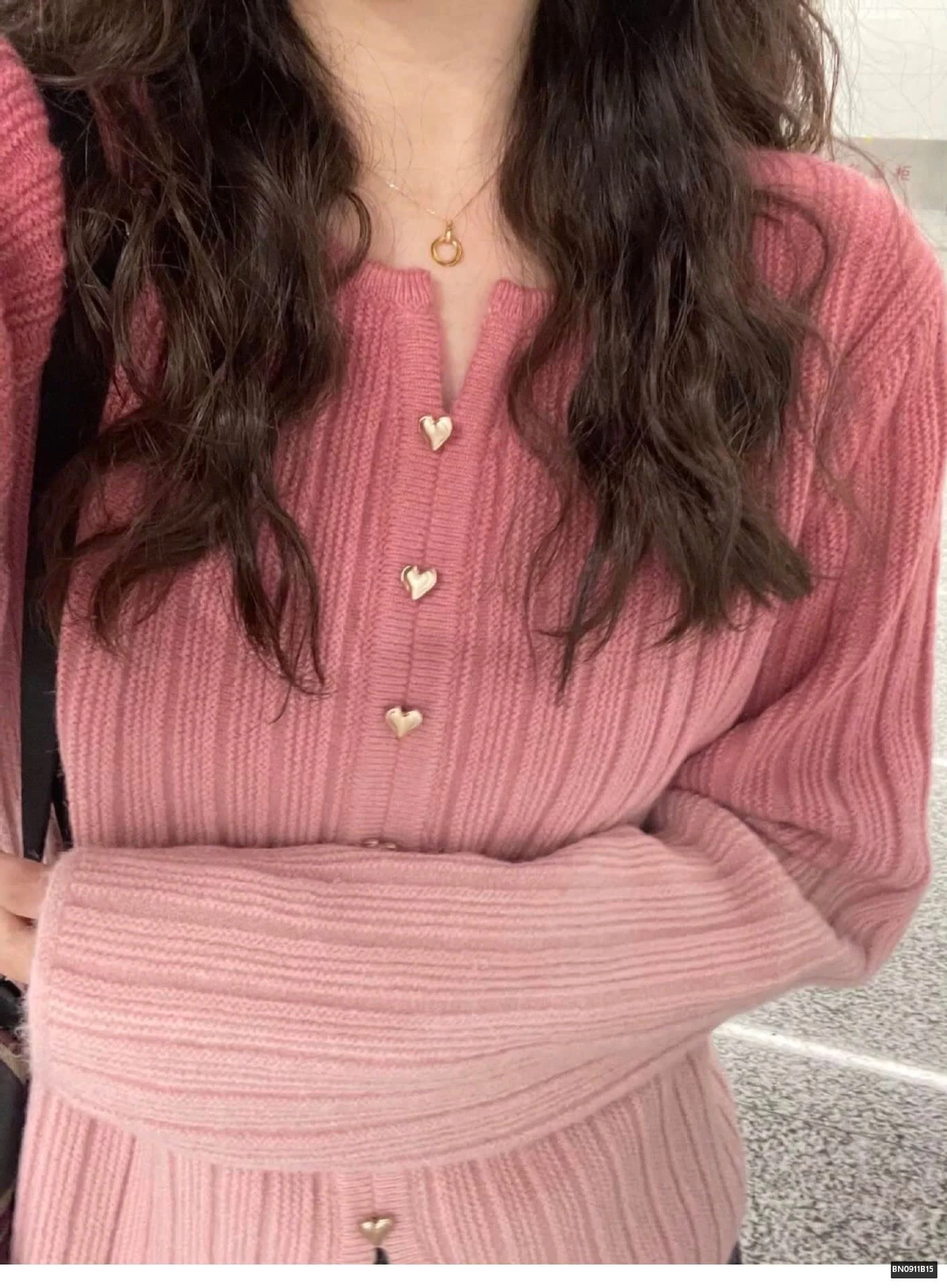 ÁO LEN HỒNG LOANG