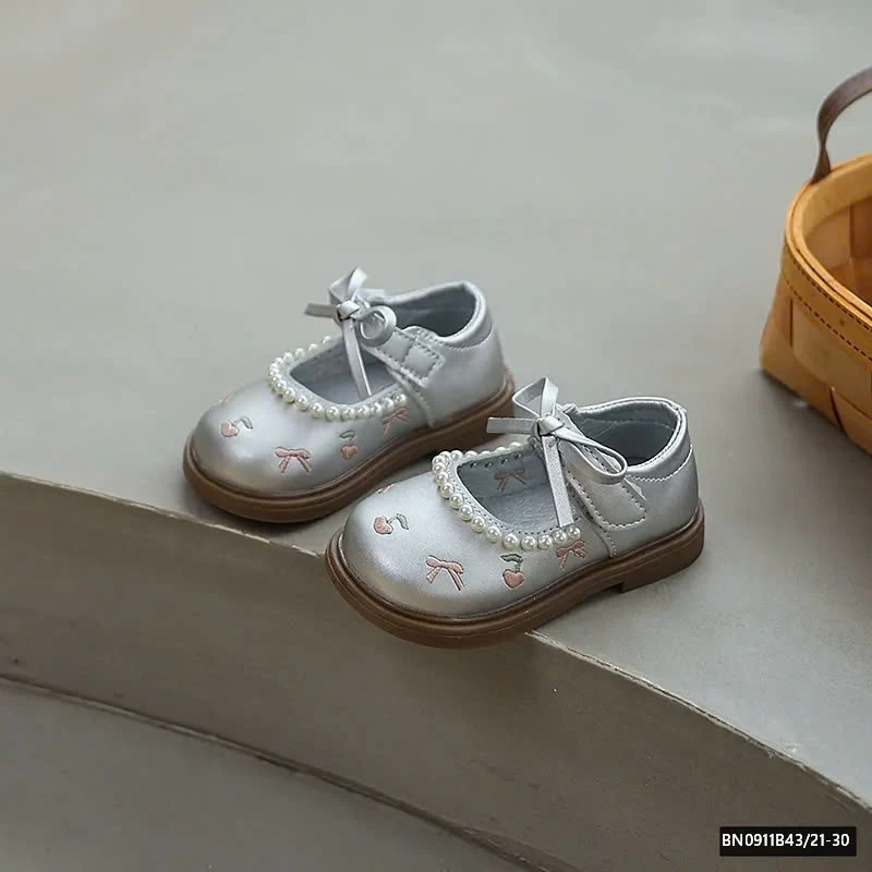 GIÀY DA PU THÊU NƠ ĐÍNH NGỌC