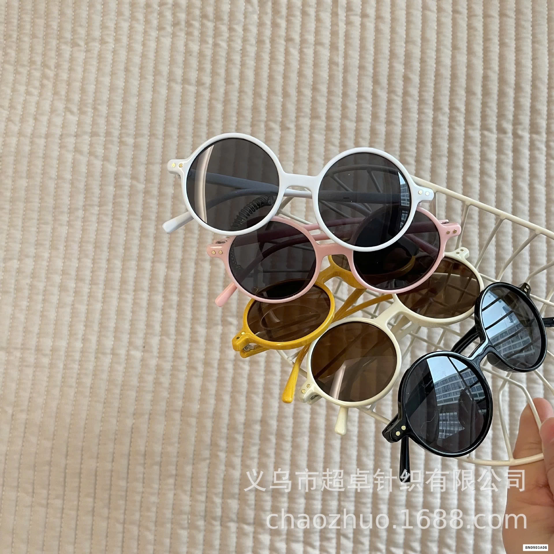 KÍNH RÂM MẮT TRÒN