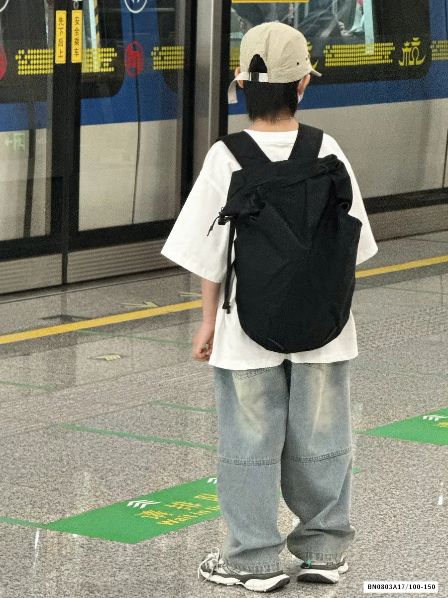 ÁO THUN TRẮNG IN HÌNH PUPDDING