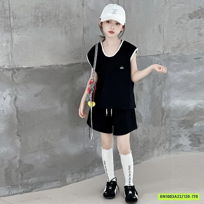 SÉT SÁT NÁCH LIỀN MŨ THỂ THAO BG