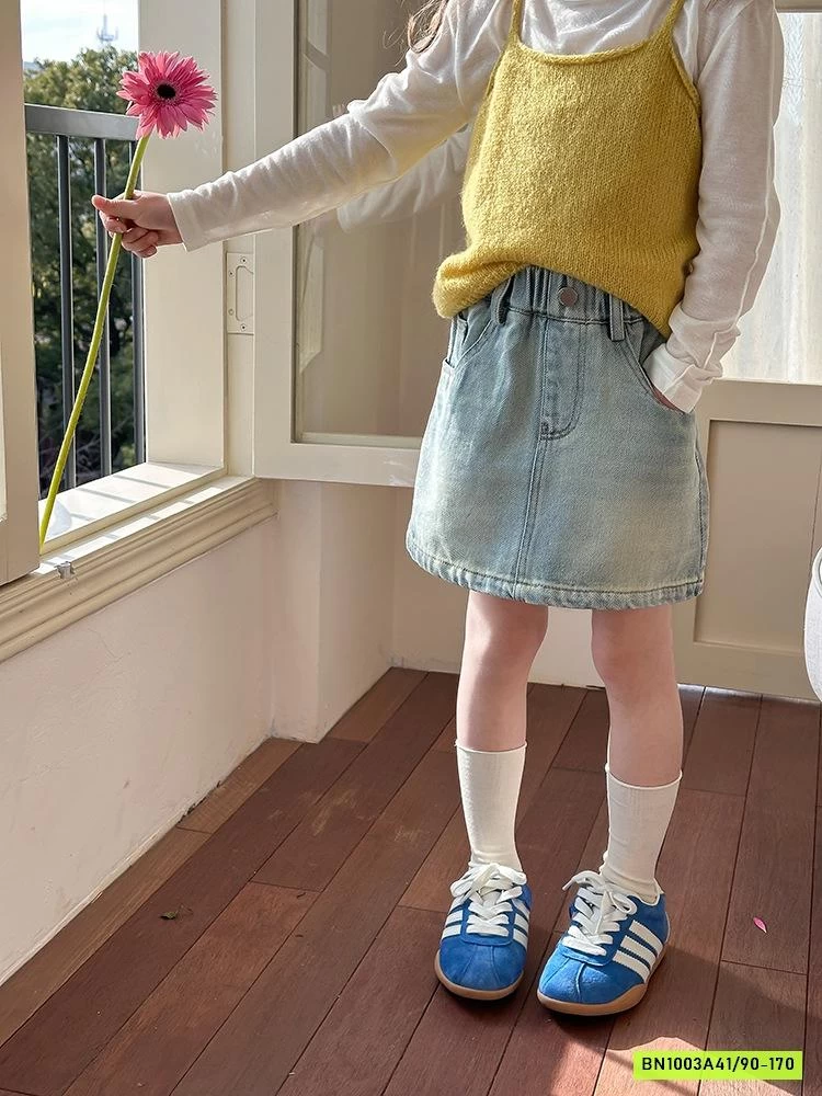 CHÂN VÁY JEANS TÚI SAU 25A040 AMBB