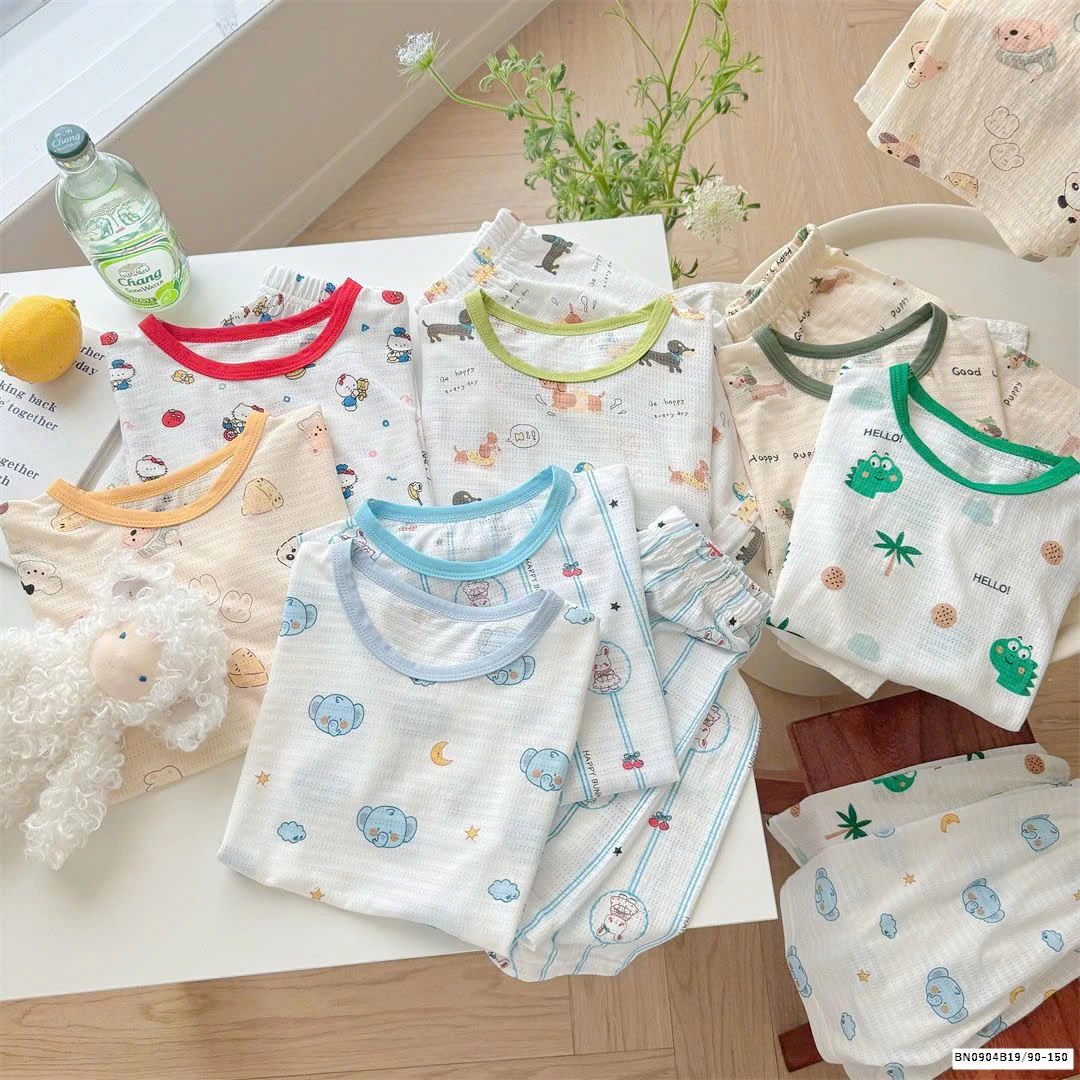 BỘ THÔNG HƠI MẶC NHÀ CHO BÉ