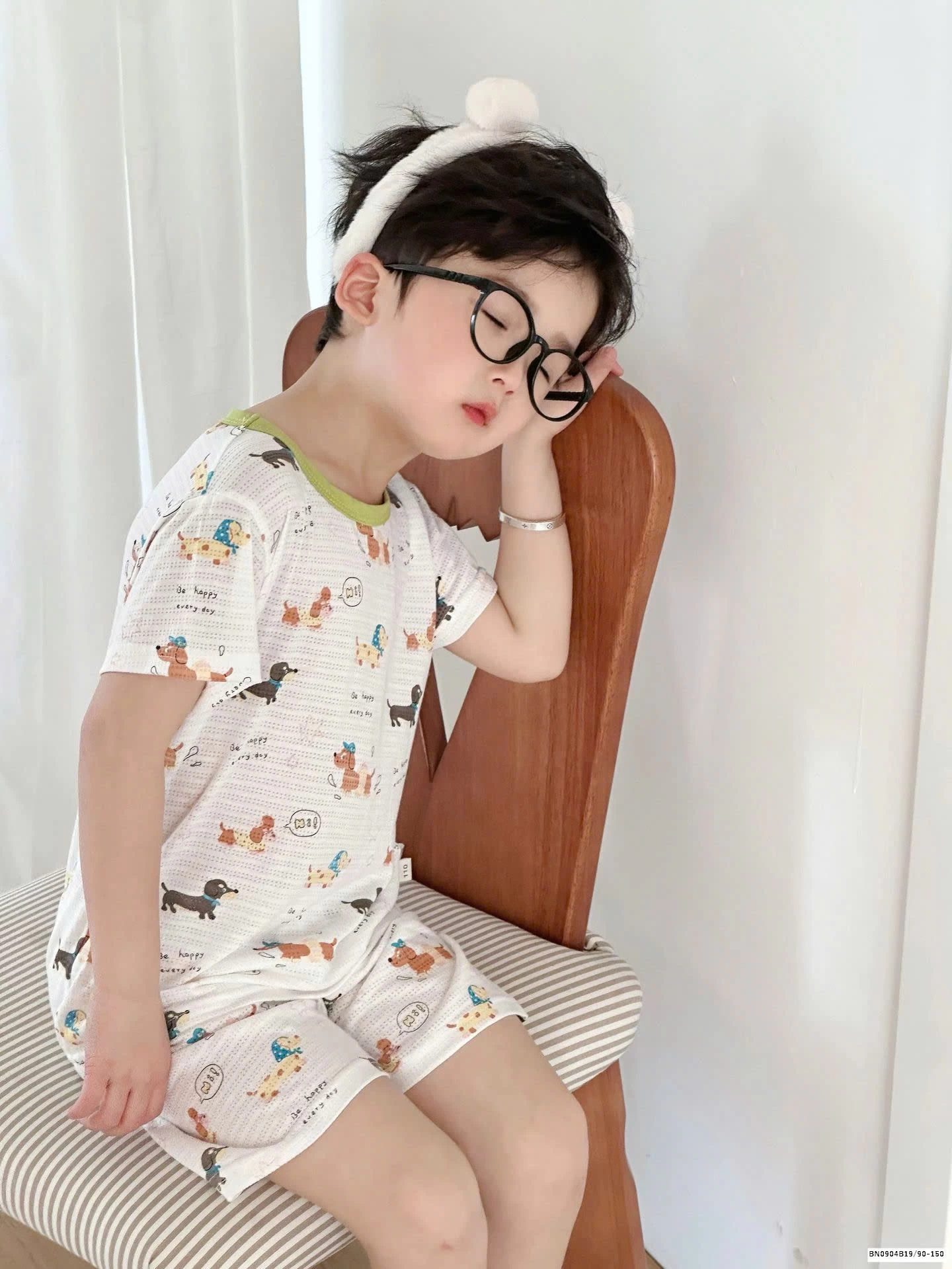 BỘ THÔNG HƠI MẶC NHÀ CHO BÉ