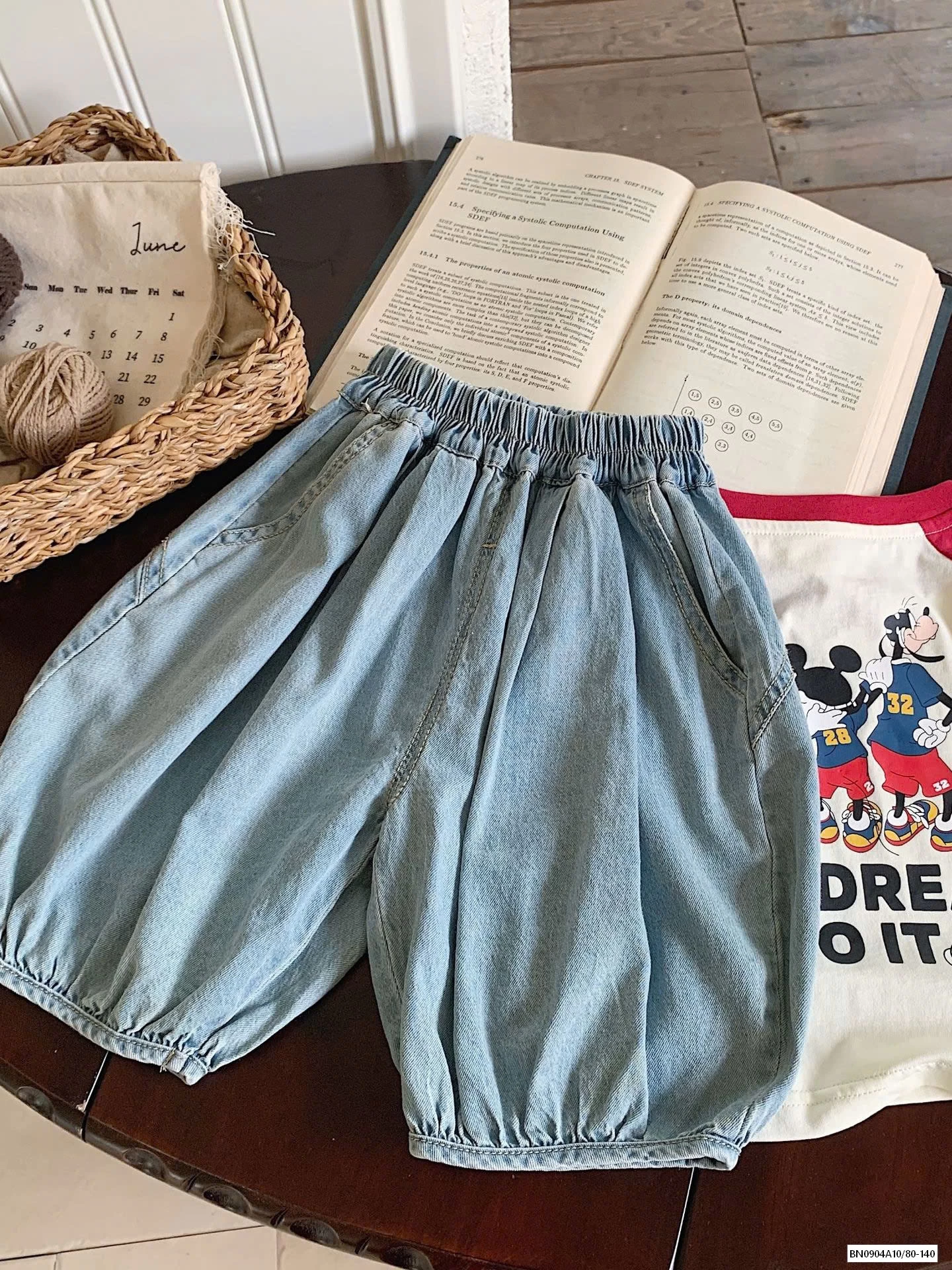 QUẦN BÍ JEANS TÚI SAU