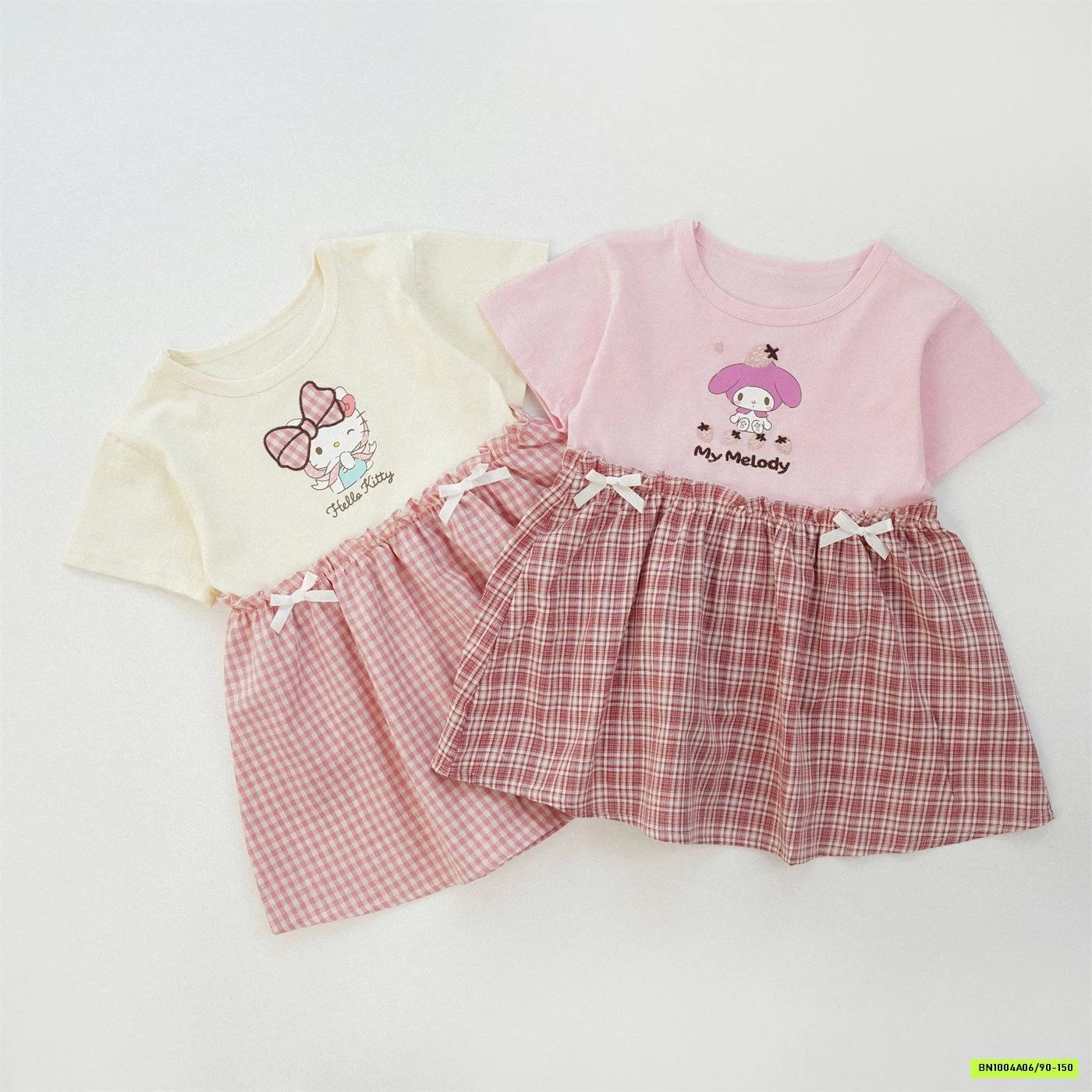 VÁY SANRIO PHỐI VOAN DỄ THƯƠNG