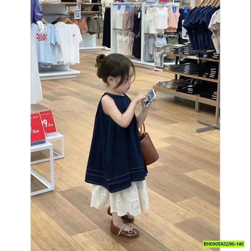 ĐẦM JEANS CỔ YẾM MIX CV REN