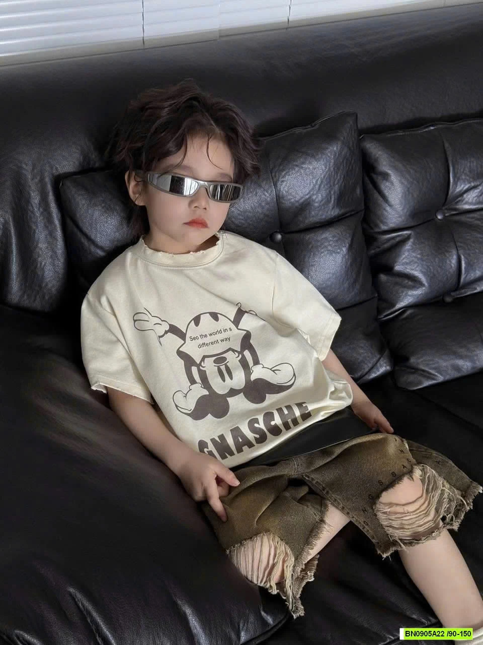 ÁO MICKEY MIX SHORT JEANS RÁCH GỐI