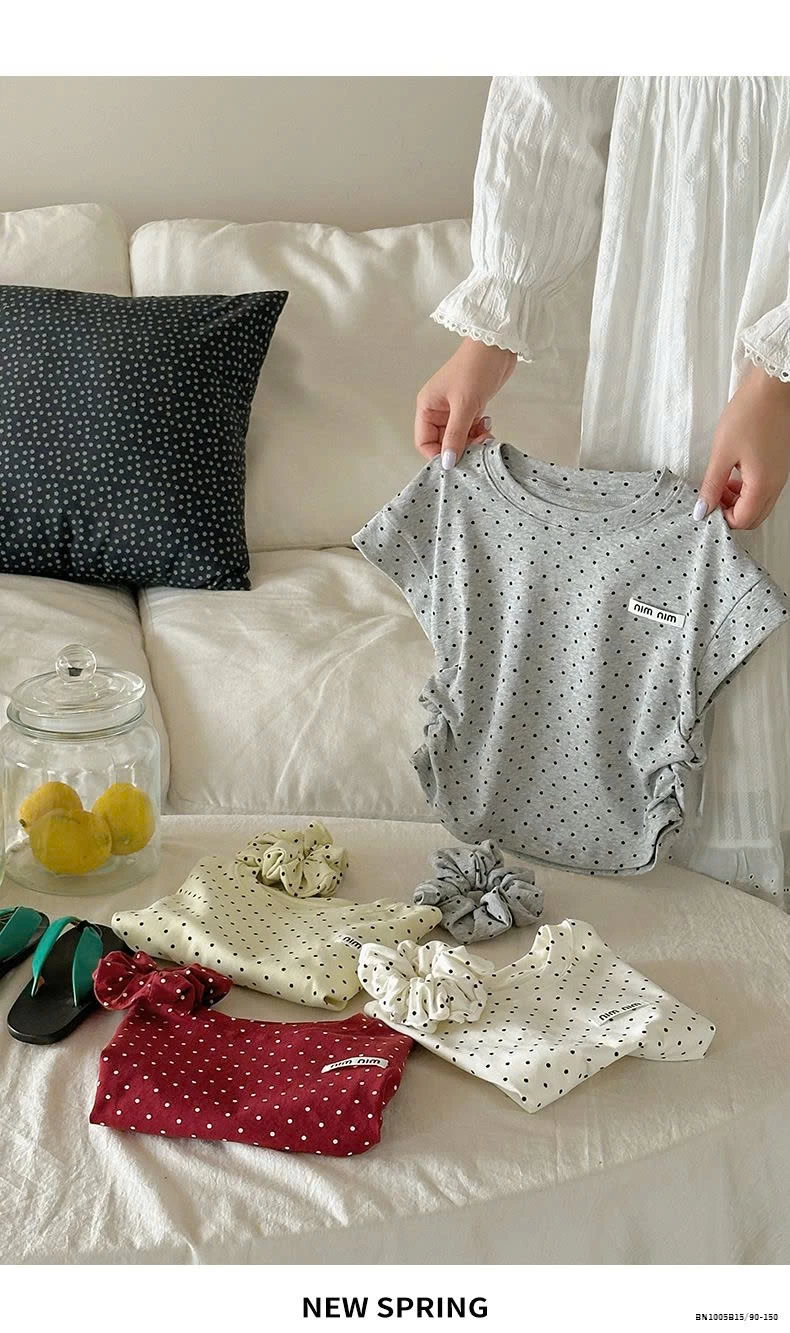 ÁO THUN CHẤM BI RÚT EO