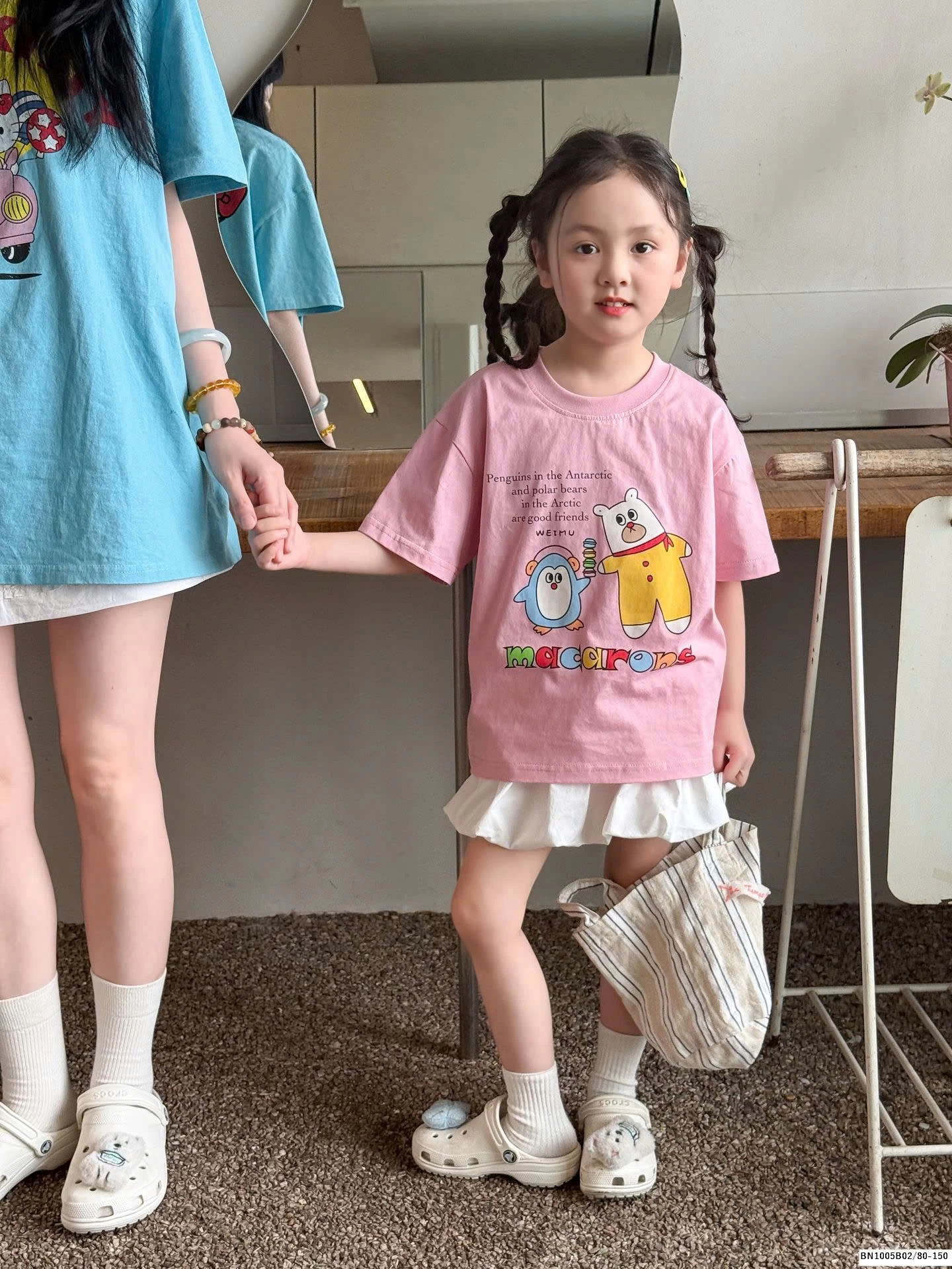 ÁO THUN IN HÌNH BÉ GÁI