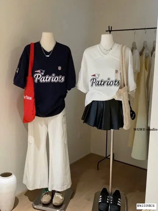 ÁO TAY LỬNG PATRIOTS CỔ V