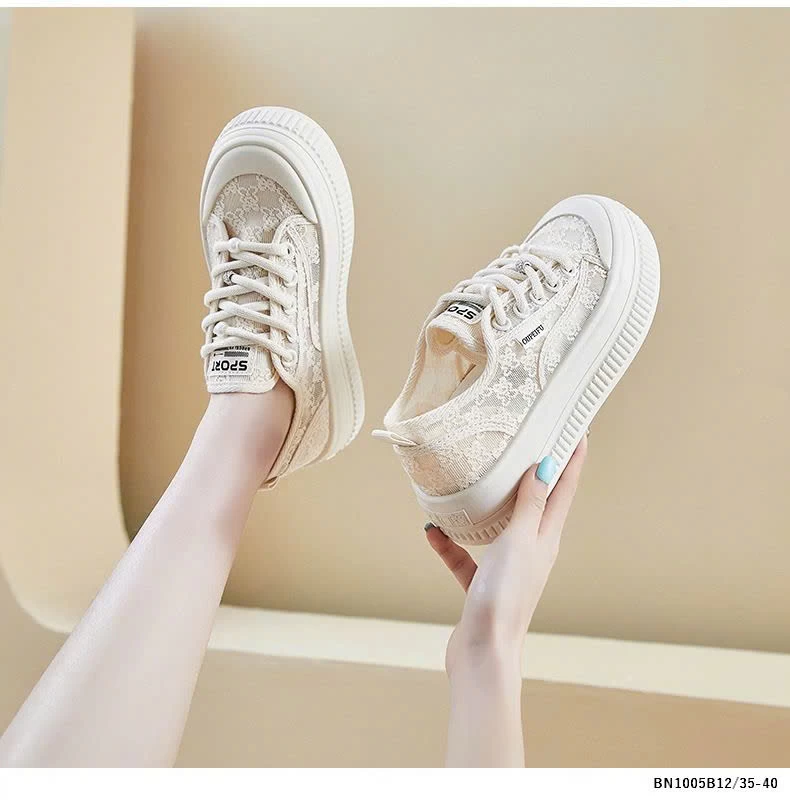 GIÀY BATA LƯỚI QUỐC DÂN