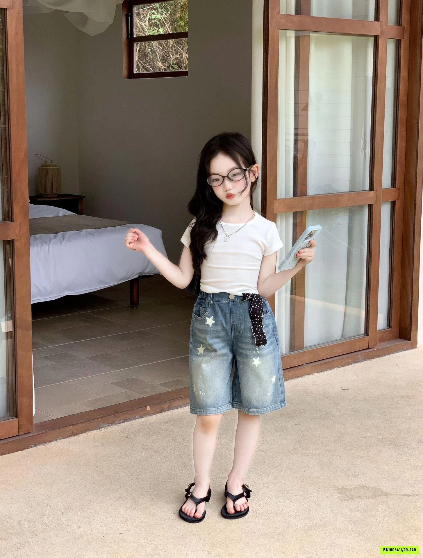 ÁO THUN TRẮNG MIX JEANS LỬNG NGÔI SAO