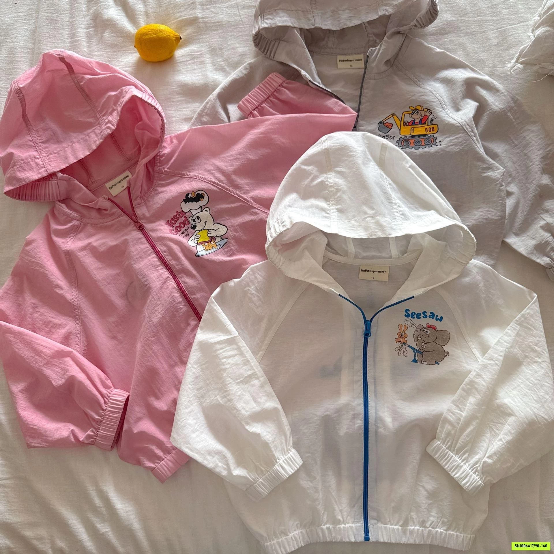 KHOÁC GIÓ MỎNG CHỐNG NẮNG MMGGBABY
