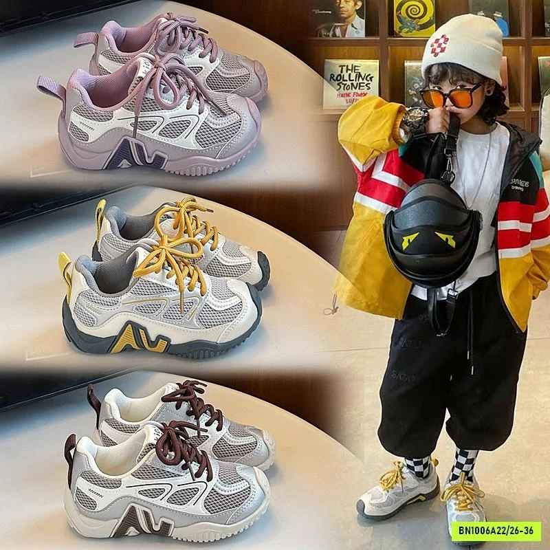 GIÀY THỂ THAO THÔNG HƠI PHỐI MÀU DÂY
